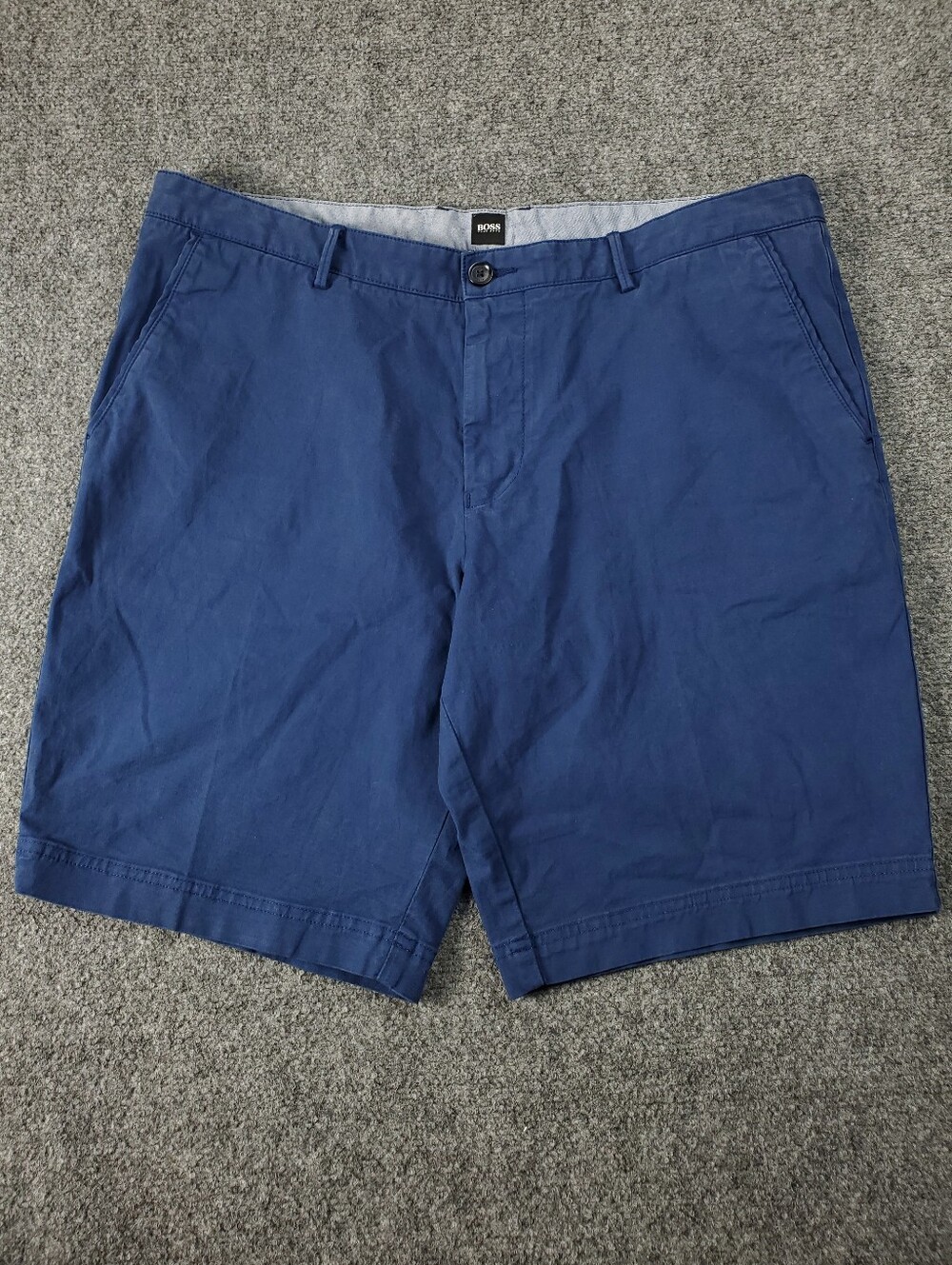Hugo Boss Slice Shorts Mens 38R Stretch Chino Khaki Navy Blue Preppy Casual